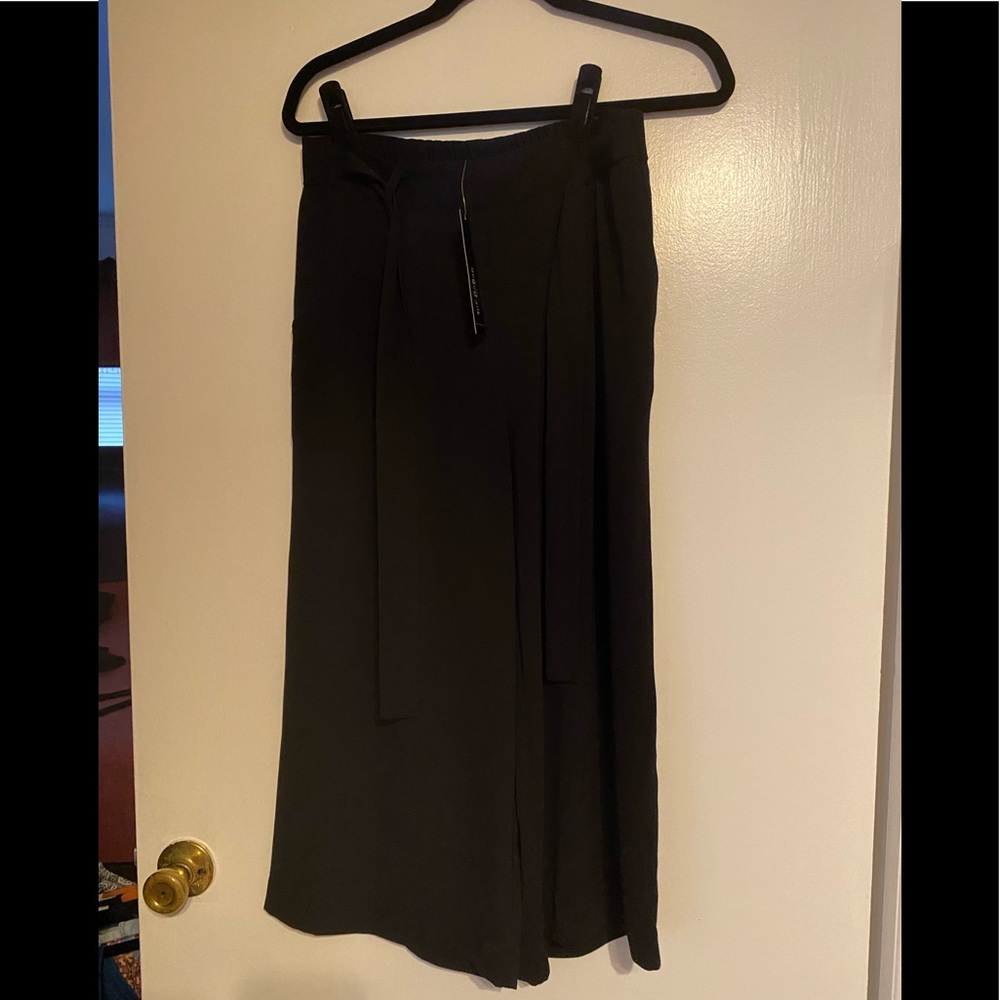 AUGUST SILK cropped dress pants